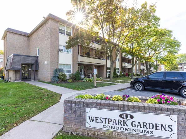 41 Rykert St #207, Saint Catharines, ON L2S 3A4