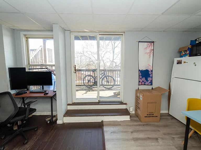 165 Kendall Ave #2 — Photo 4