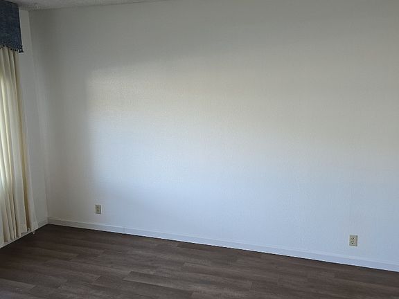3rd image of 3431 Arizona Ave