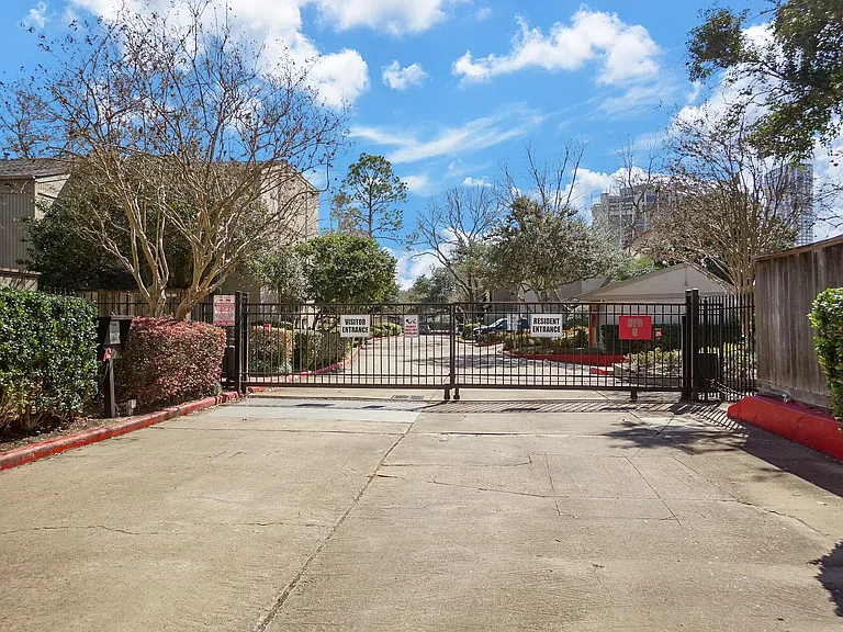 5711 Sugar Hill Dr #29 — Photo 48