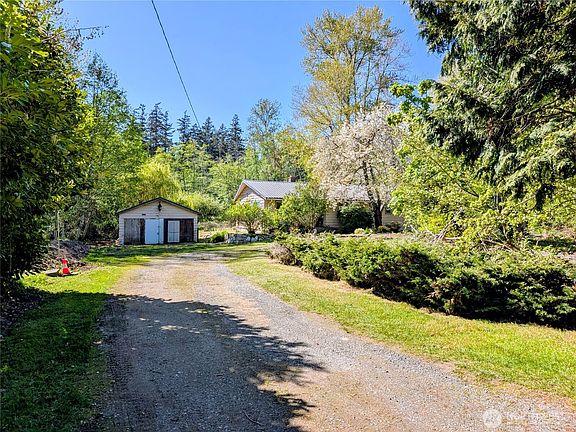 2nd image of 511 S Beach Road