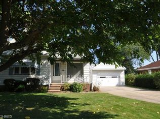 2422 Lincoln Ave, Parma, OH