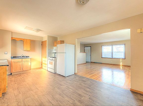 2nd image of 1530 10th St