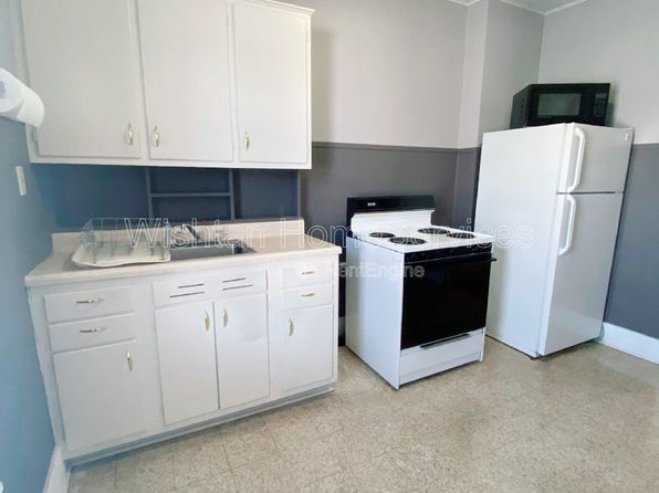 209 Chandler Blvd APT A