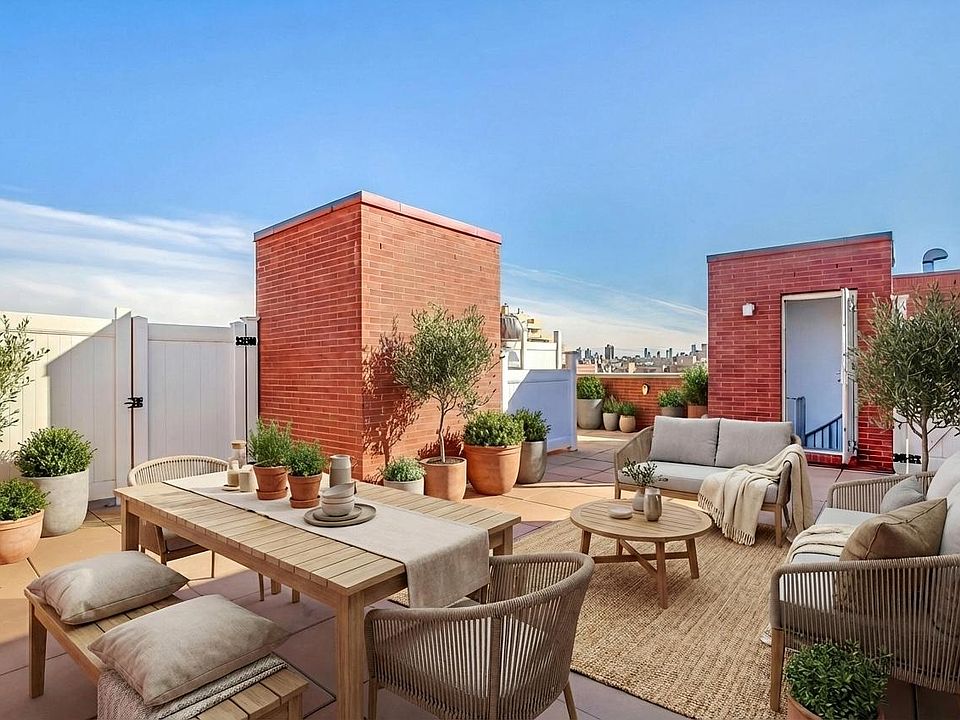 1st image of 454 Manhattan Ave APT 8F