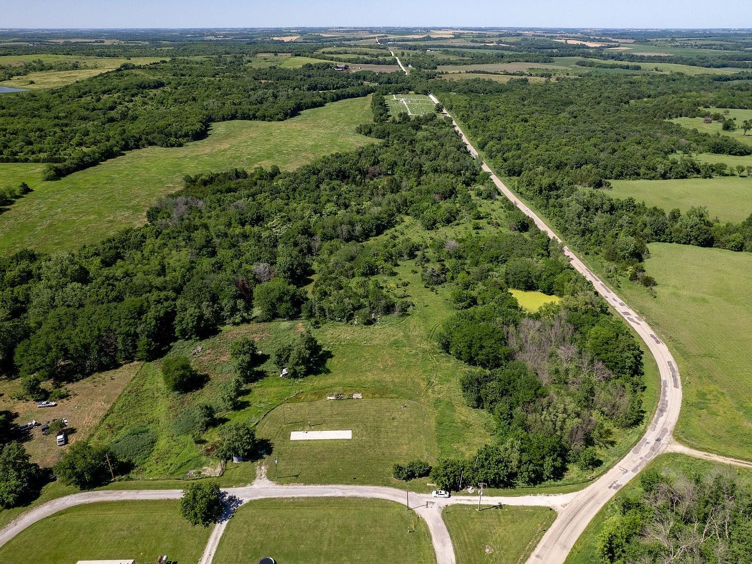 624 6th St, Whiting, KS 66552 MLS 234358 Zillow