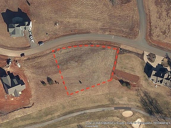 Lot 33 Bermuda DR