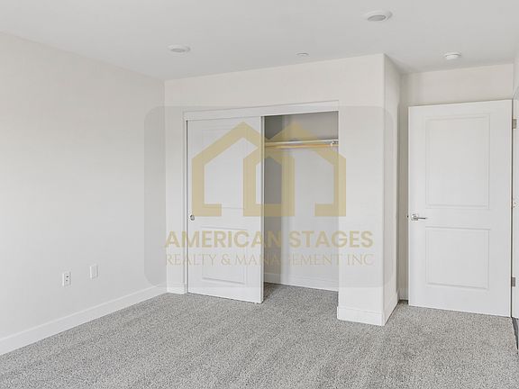 5th image of 101 N Broadway St #205