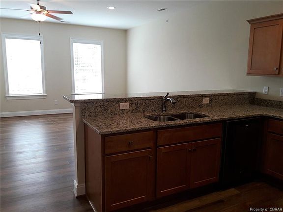 4th image of 6828 Colemans Crossing Ave
