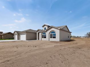 9 Leibel Ct, Los Lunas, NM 87031