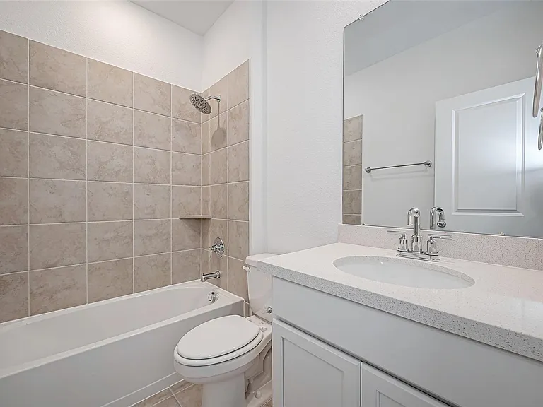 1127 Sugar Dr — Photo 6