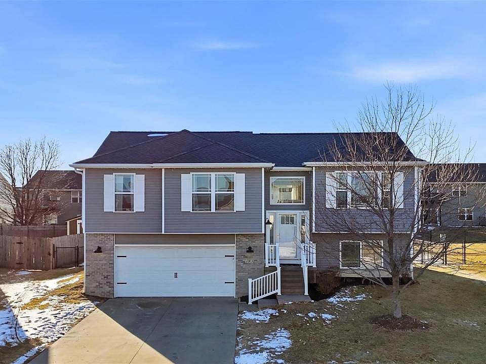 1st image of 195 Cattail Ln