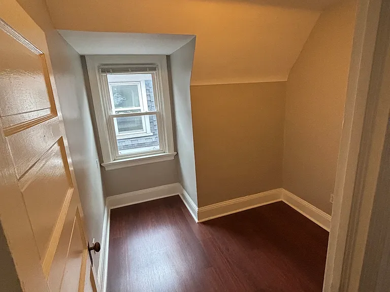 417 S Winebiddle St #3 — Photo 5