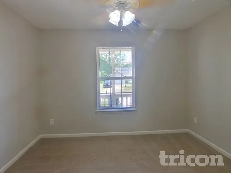 6417 Sunman Rd — Photo 9