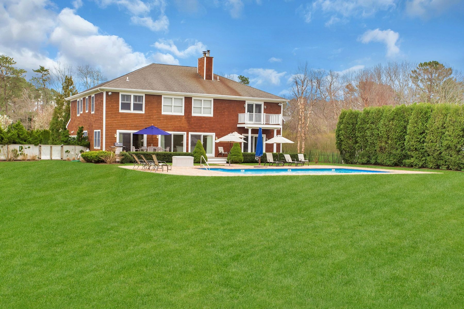 16 Post Fields Ln in Quogue Out East