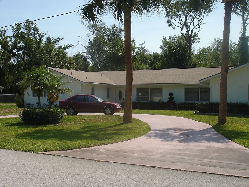 1st image of 2416 44th Ave