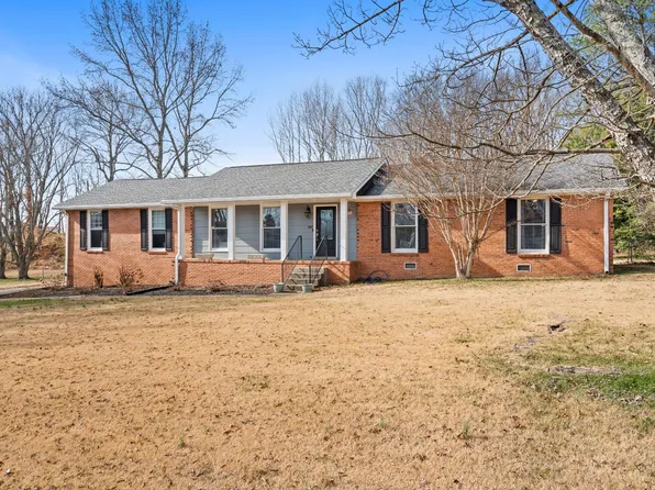 127 Sam Davis Dr, Springfield, TN 37172