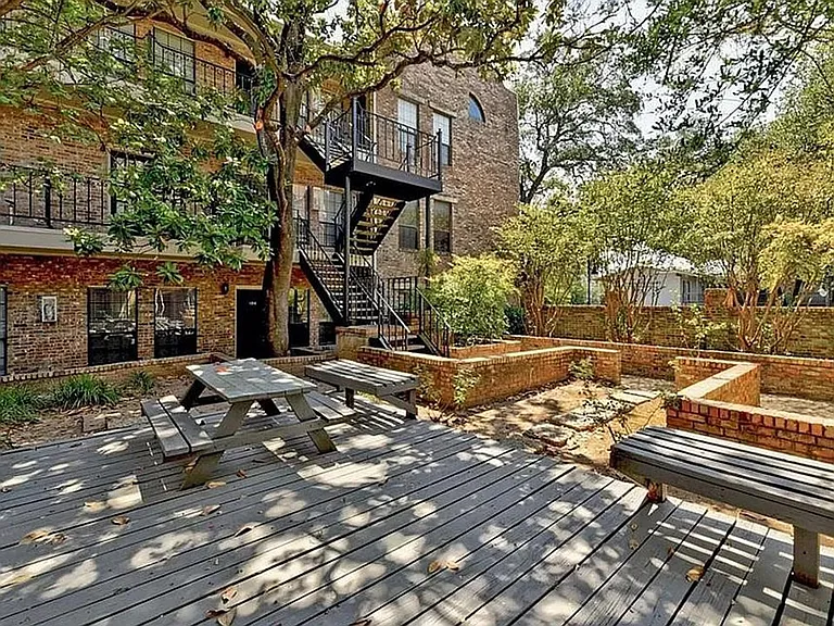 2801 Rio Grande St #107 — Photo 3