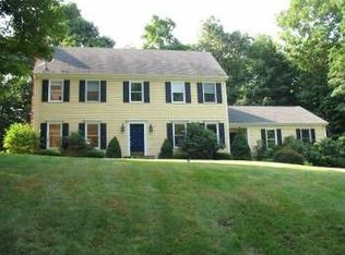35 Banks Hill Pl, Ridgefield, CT 06877