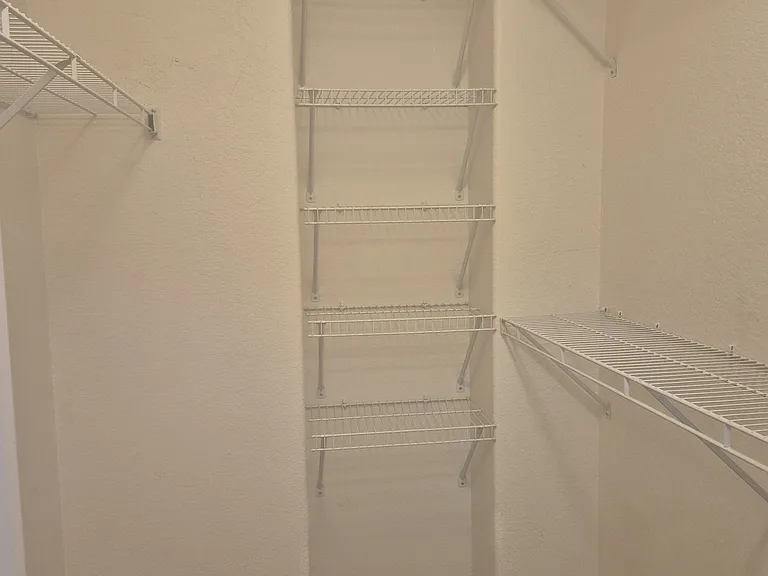 5496 Ansel Dr — Photo 35
