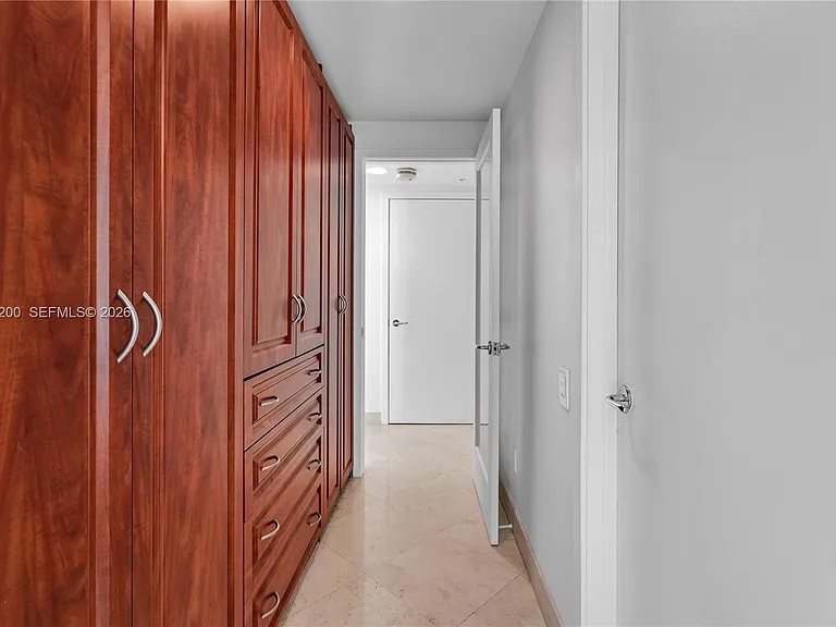 1500 Ocean Dr #907 — Photo 13