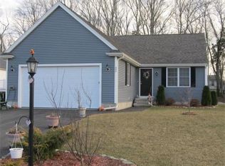 943 Stonegate Lndg, Dighton, MA 02715