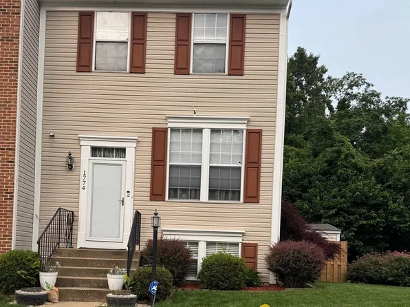 1774 Wigglesworth Way, Woodbridge, VA 22191