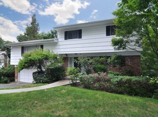 7 Wayne Ct, Ardsley, NY 10502