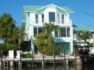 332 Caribbean Dr E, Summerland Key, FL 33042