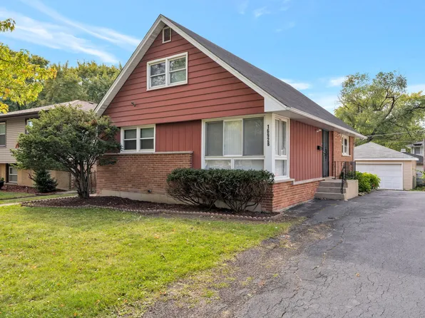 16928 Old Elm Dr, Country Club Hills, IL 60478