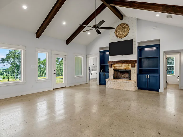 495 Cox Hollow Rd — Photo 4