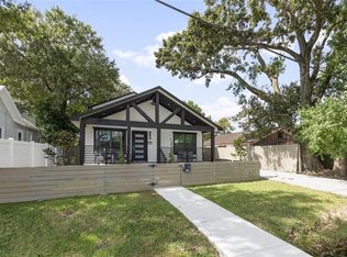 1343 Laird St, Houston, TX 77008
