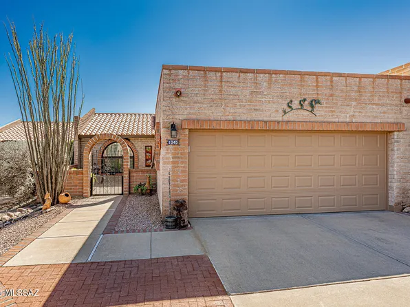 1045 W Calle Del Vencejo, Green Valley, AZ 85622