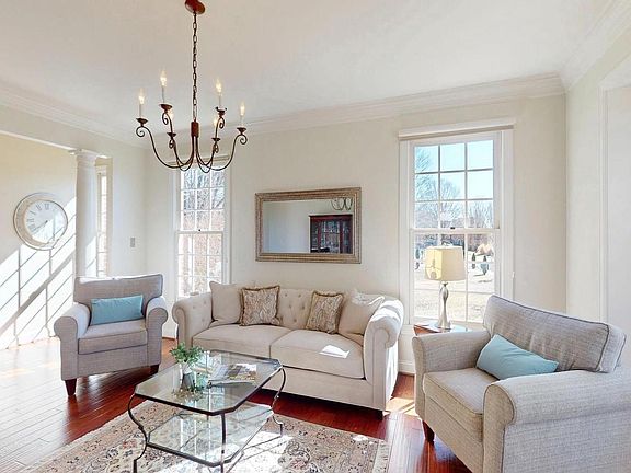 5th image of 9728 Middleton Ridge Rd