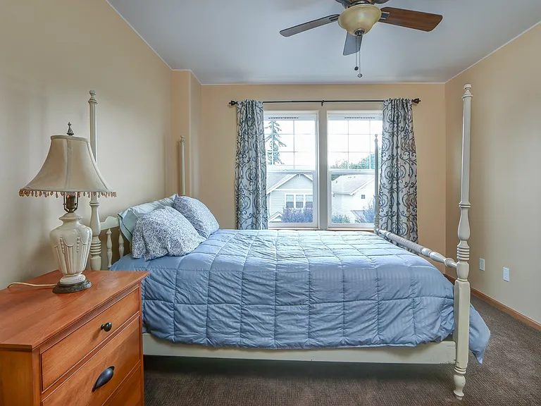 10595 NE Kingston Meadows Cir — Photo 10