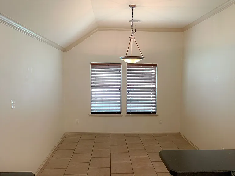 213 Midnight Dr — Photo 10