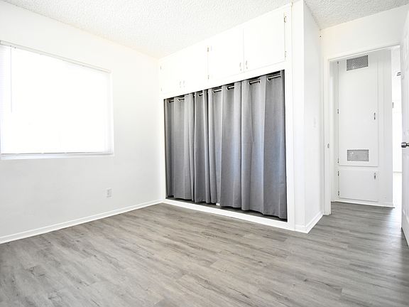 Front Room Picture 1