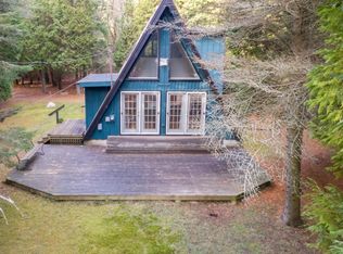 W1418 Dewitt Rd, Hollandale, WI 53070