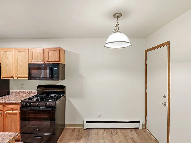 3356 Byron Center Ave SW — Photo 3