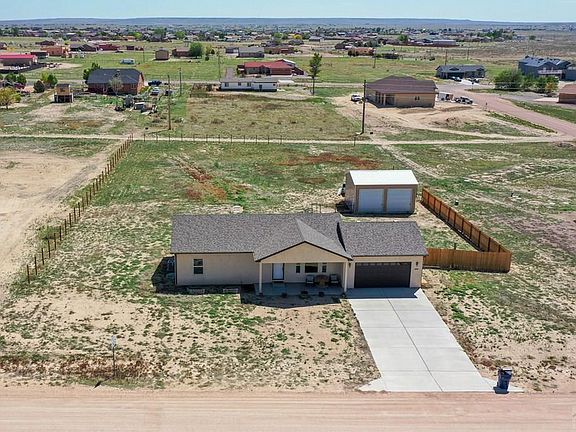 2nd image of 1210 N Ladonia Dr