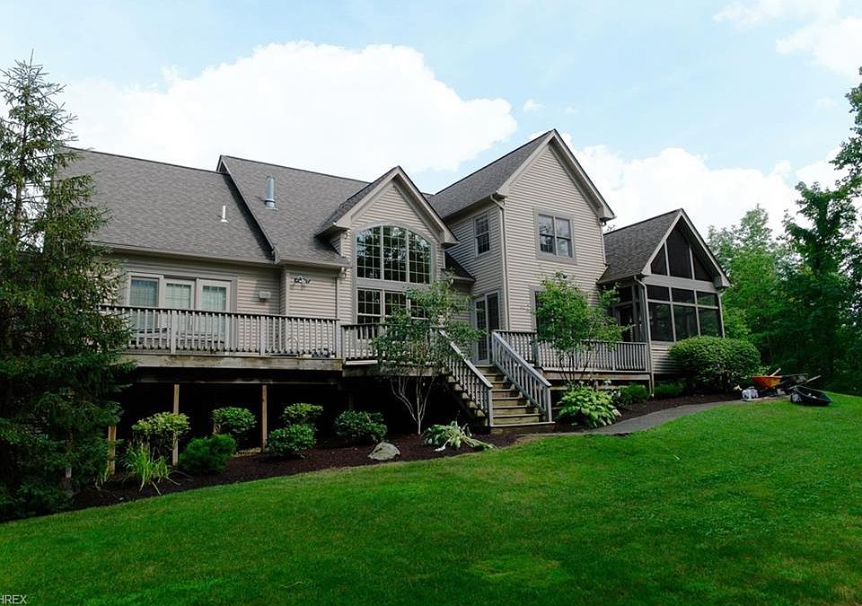 2nd image of 10730 Cottage Hill Ln