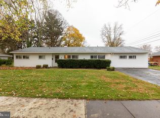 4 Knickerbocker Dr, Newark, DE 19713