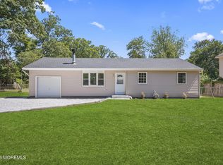 143 W 4th St, Howell, NJ 07731