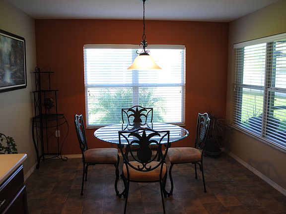 2nd image of 1467 Sawgrass Pointe Dr