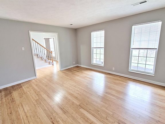 3rd image of 9941 Tierra Verde Dr