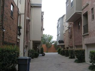 2715 Gaston Ave, Dallas, TX 75226