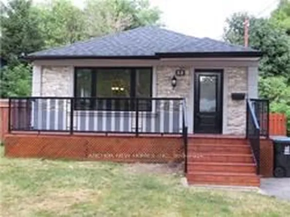 52 Leahann Dr, Toronto, ON M1P 1B9