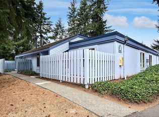4308 NE Sunset Blvd #J2, Renton, WA 98059