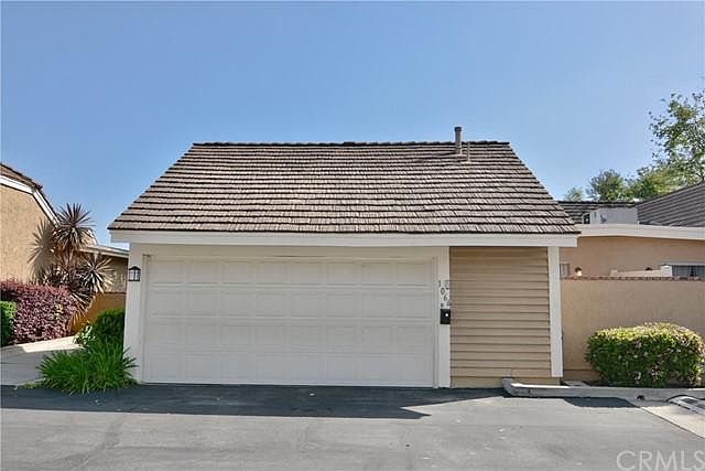 1st image of 1066 N La Breda St