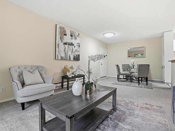 4th image of 143 Piccadilly Pl APT F
